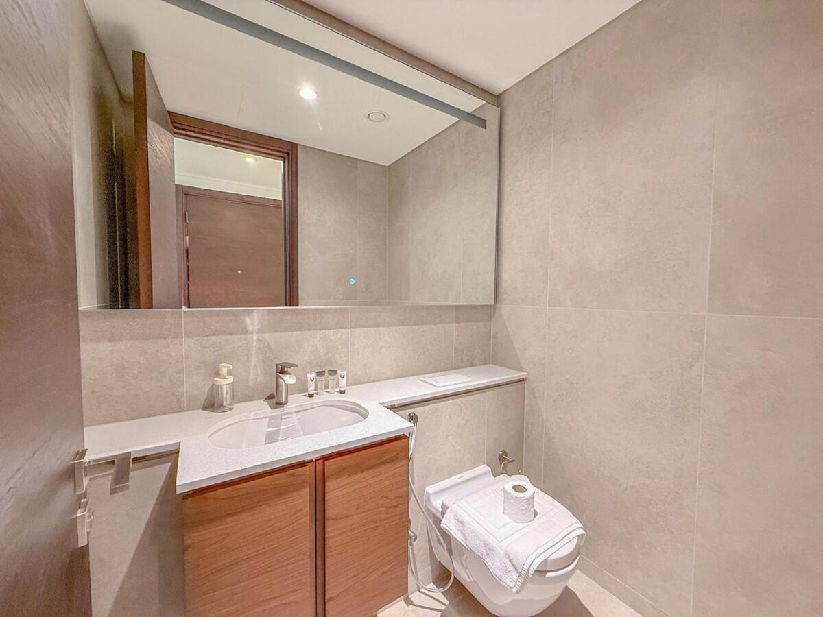 Apartment Elegant 2-br With Modern Comfort