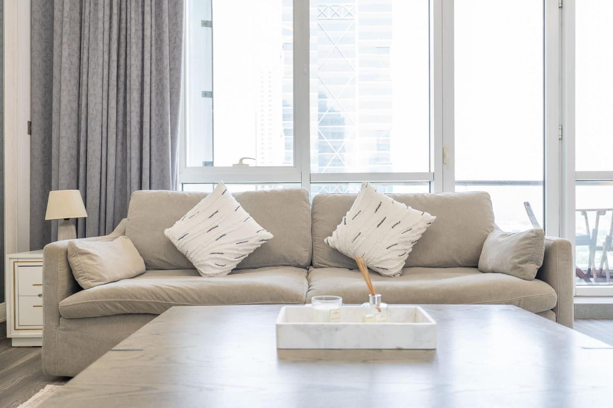 In Madison Residency The Center Apartment *
