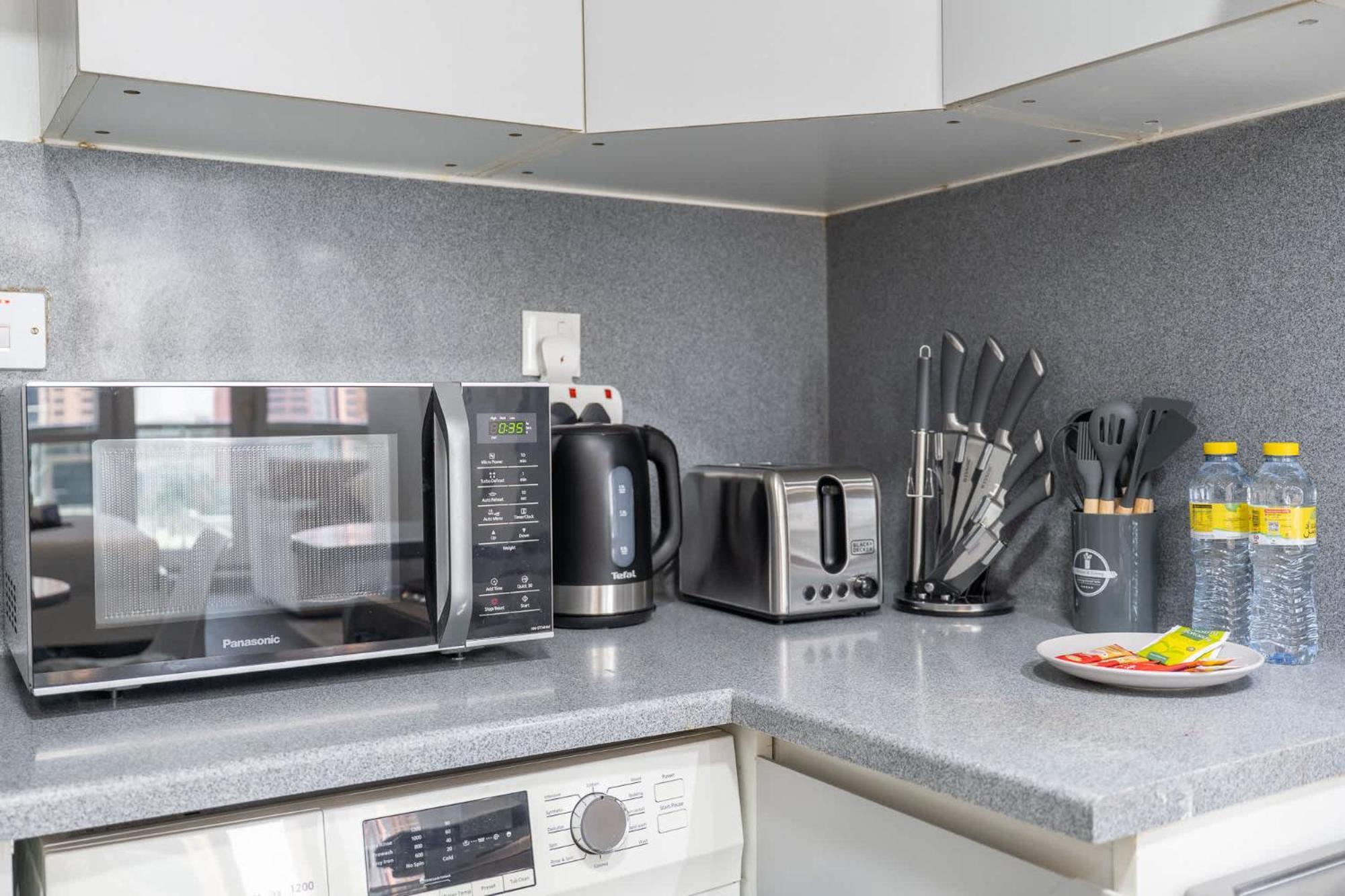 In Madison Residency The Center Apartment *