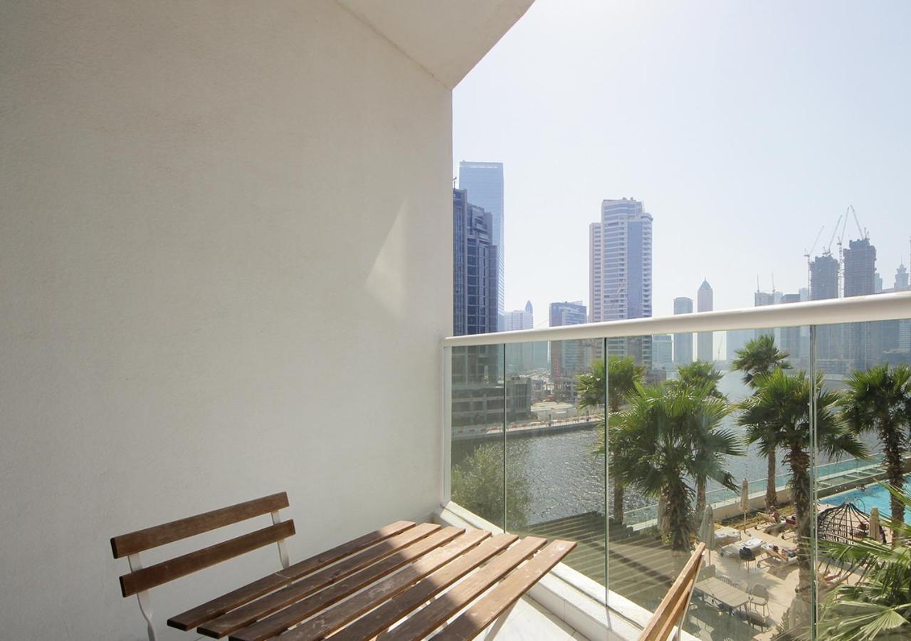 Apartment Stunning Pool View Damac Prive, Business Bay