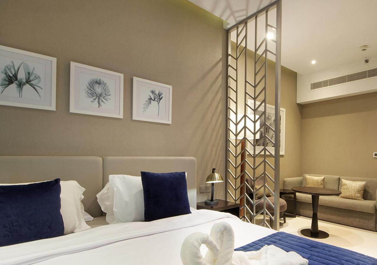 Apartment Stunning Pool View Damac Prive, Business Bay *