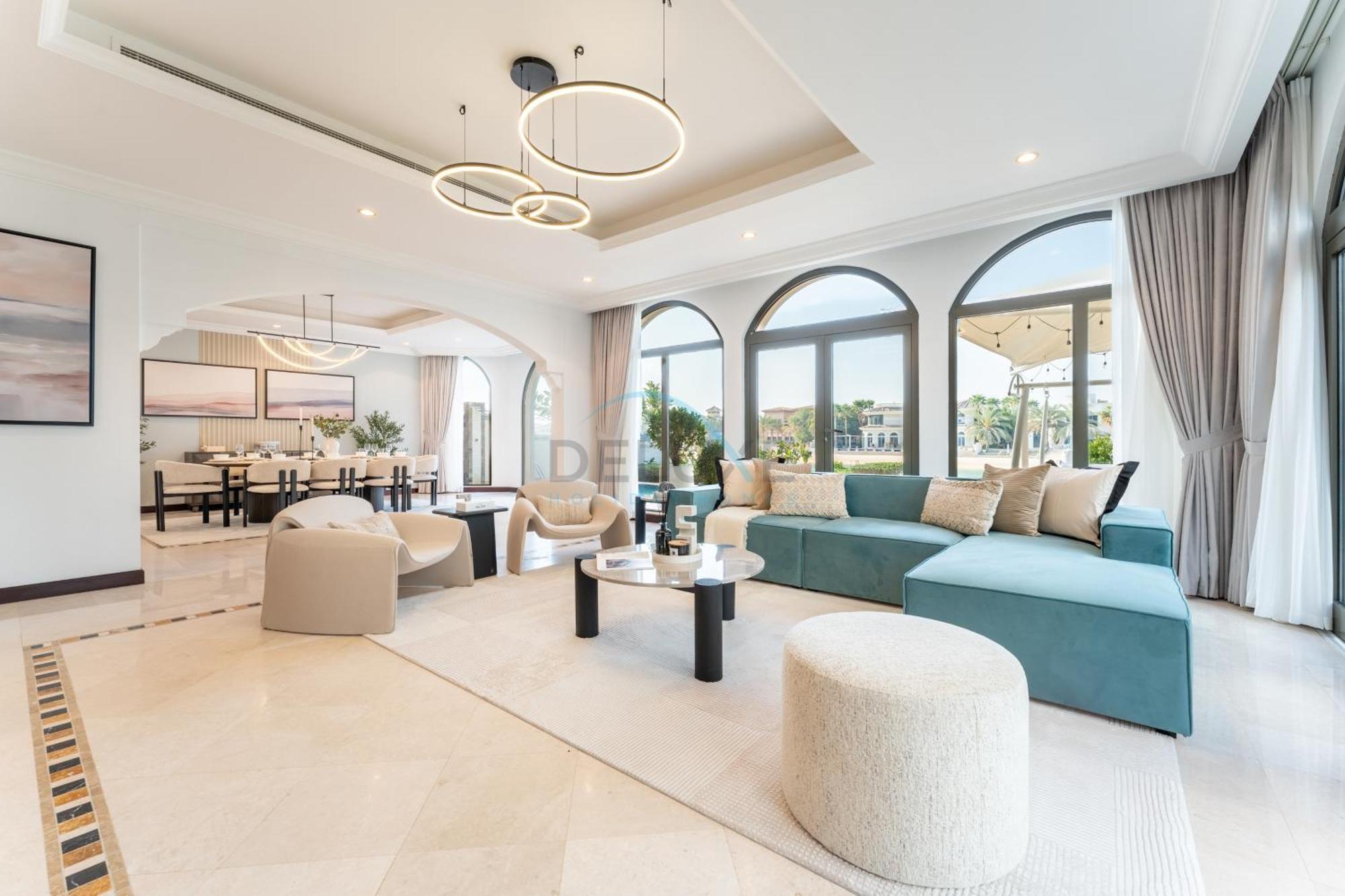Beachfront 6br And Assistant's With Private Pool, Palm Villa, Palm Jumeirah By Deluxe Homes