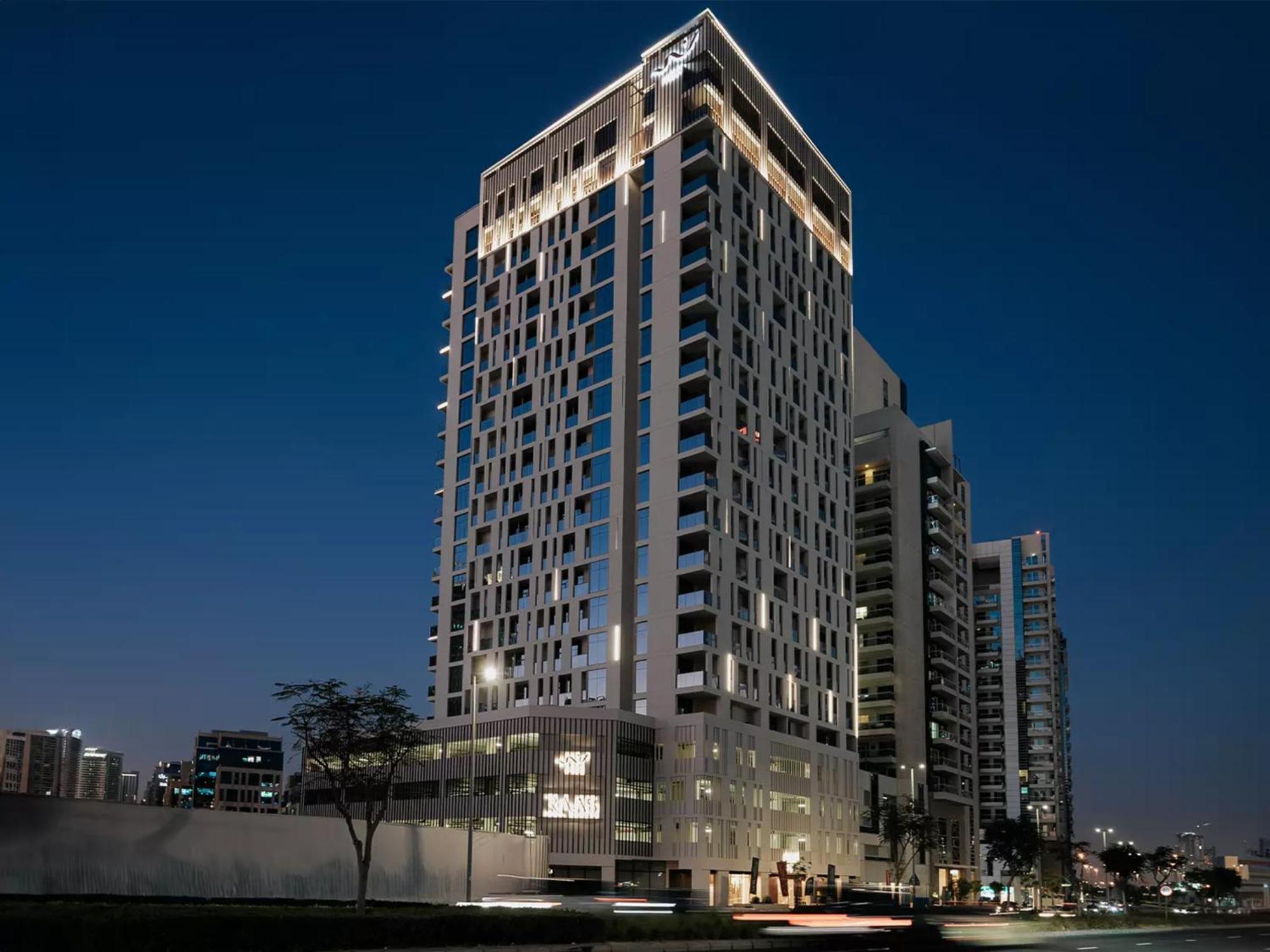 Apartment Fam Living Modern Stay In Canal Bay Scenic Views Near Dubai Hotspots Dubai