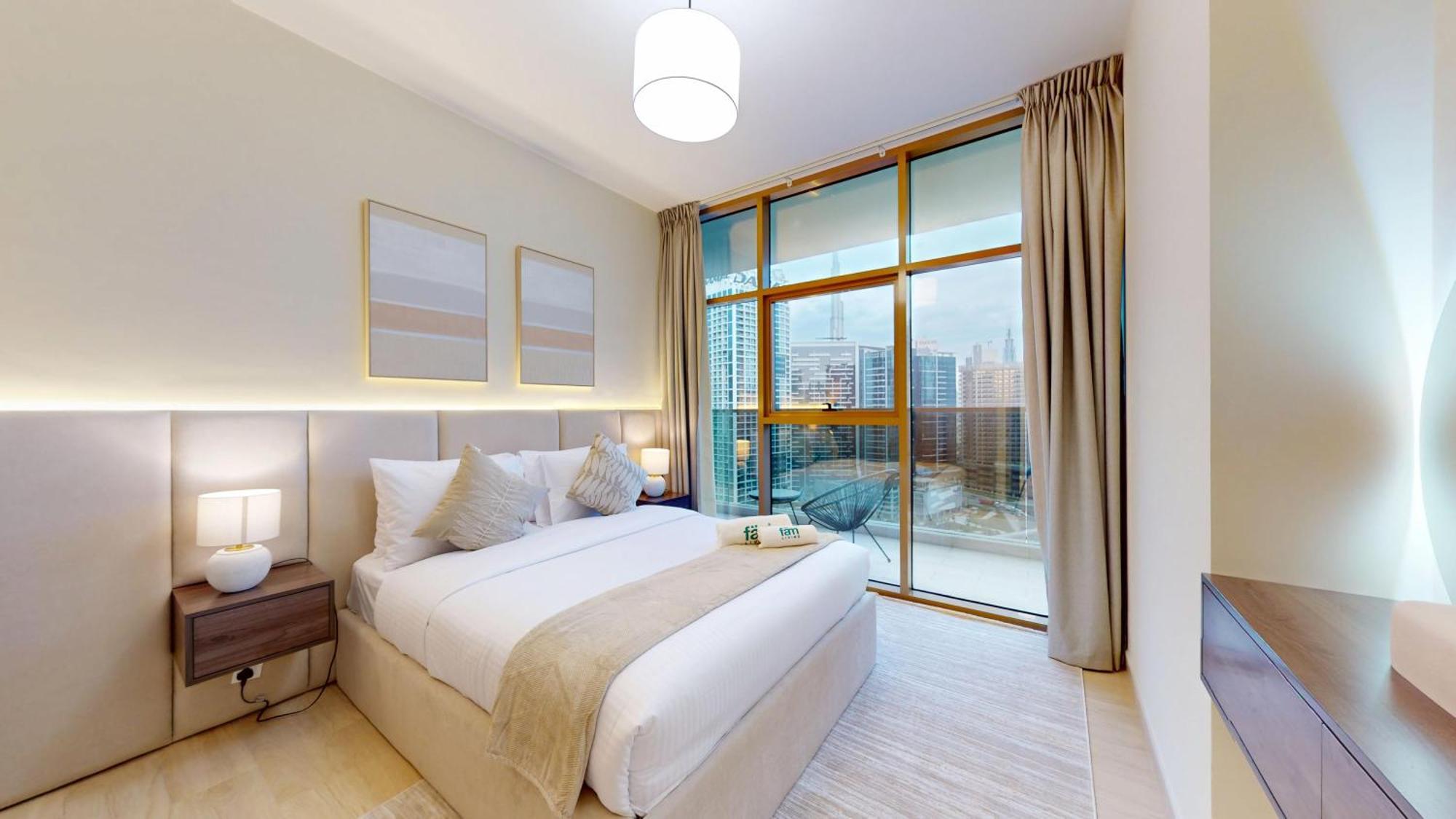Apartment Fam Living Modern Stay In Canal Bay Scenic Views Near Dubai Hotspots Dubai