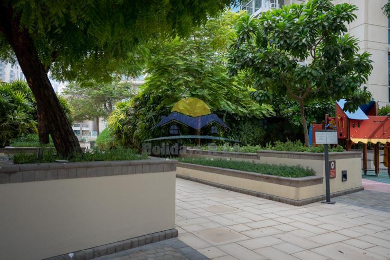 Villa Holidays R Us 4 Bedroom Boulevard View *