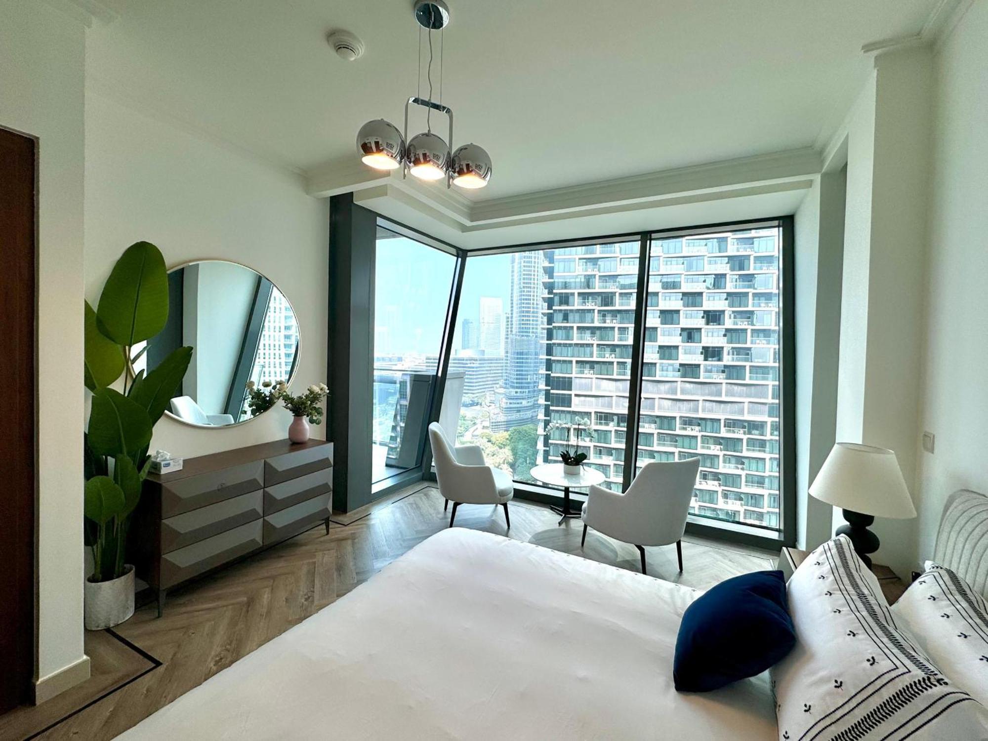 Burj Vista Luxury 2br ,full Burj Khalifa View ,direct Mall & Metro Access * Dubai