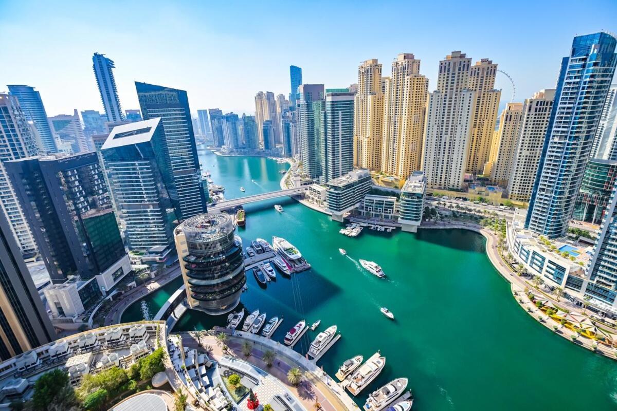 On The 30th Floor With Stunning Marina View Apartment *