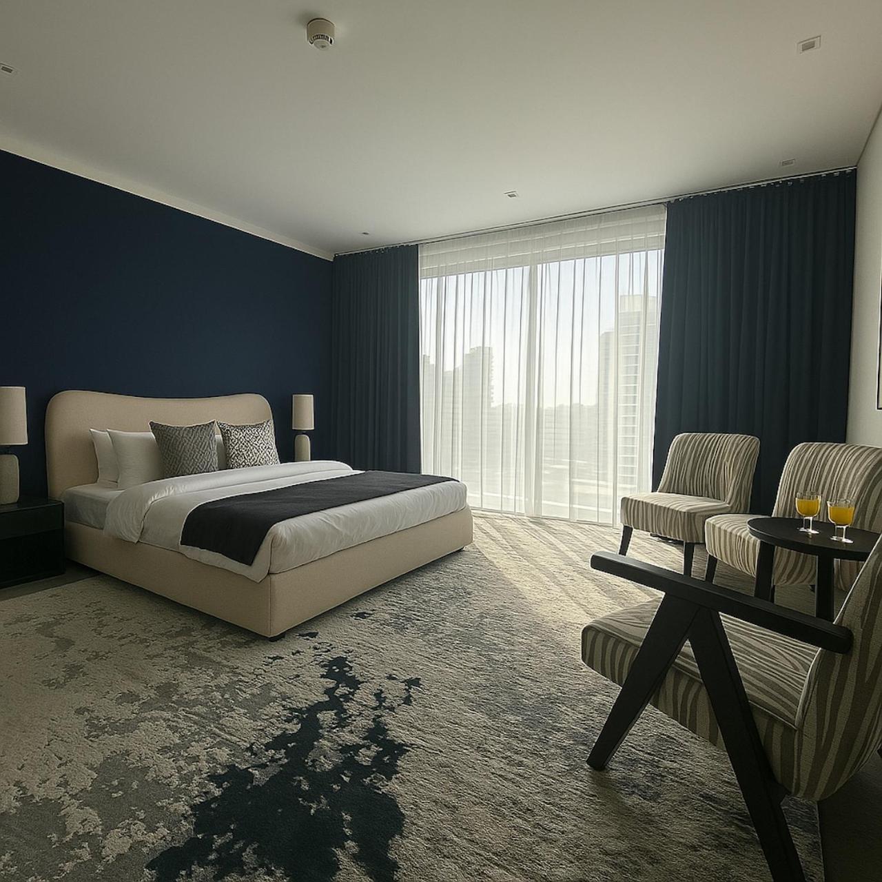 Massive Luxxo Family & Friends House With Terraces, Private Parking, Pool & Quick Access To Mall *