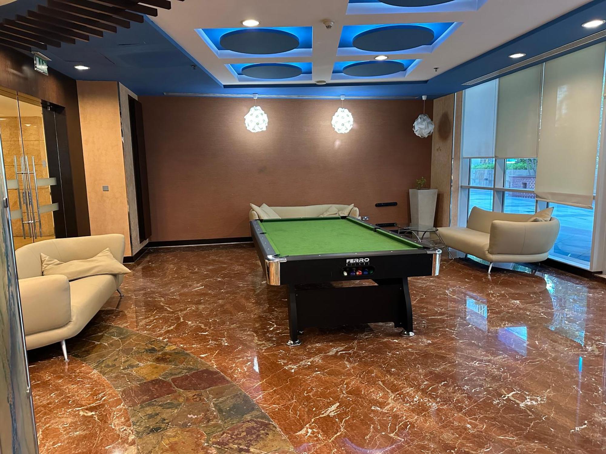 Apartment Prime Location Marina *