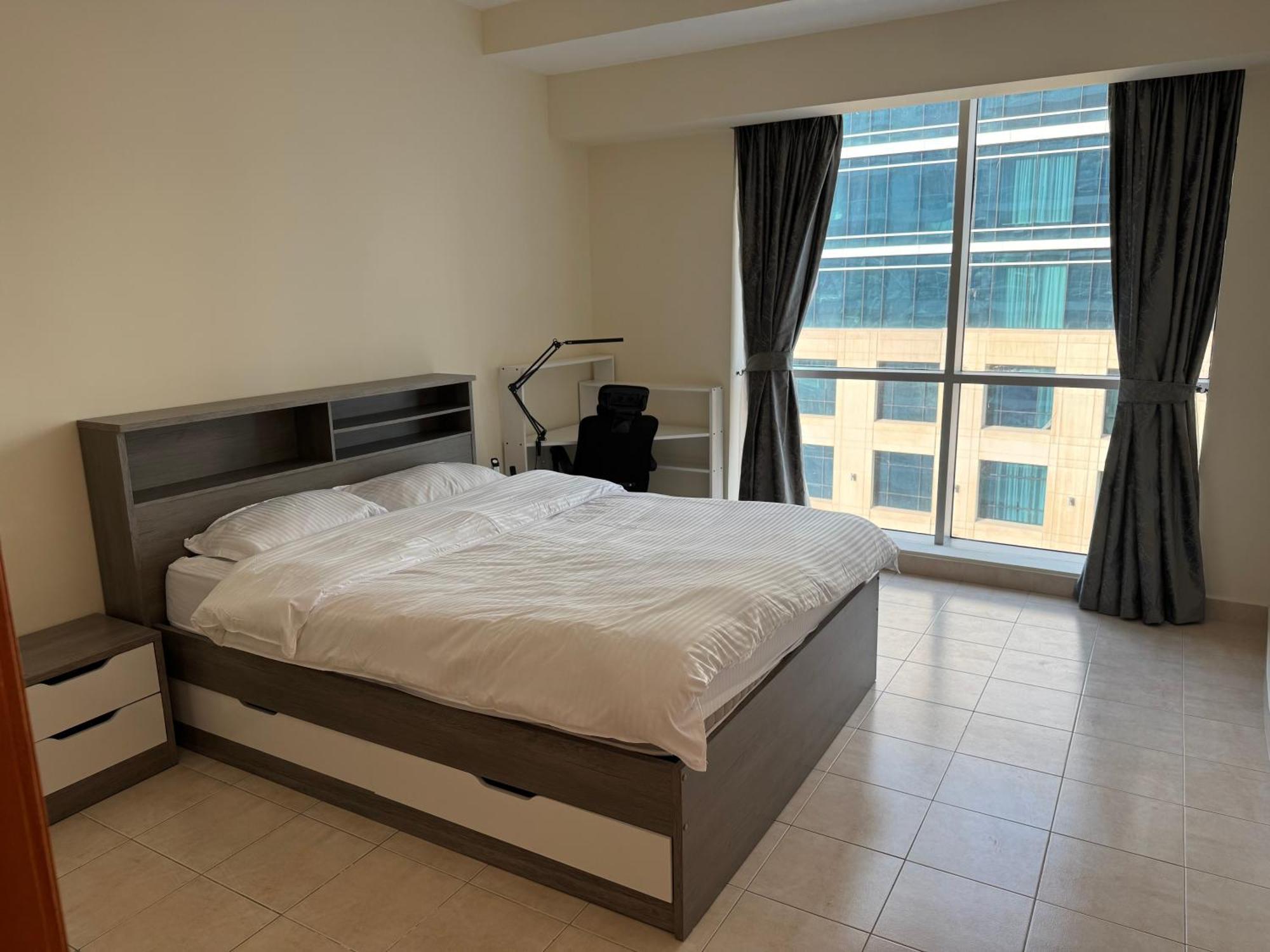 Prime Location Marina Apartment *