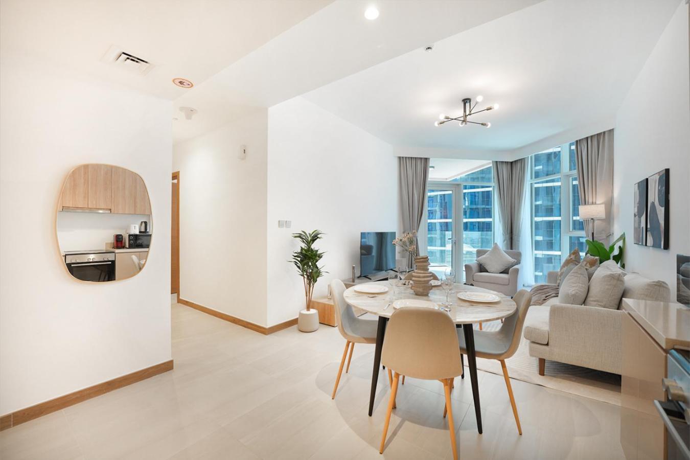 Apartment Easygo- Lavish 2br-terrace-view-infinity Pool *
