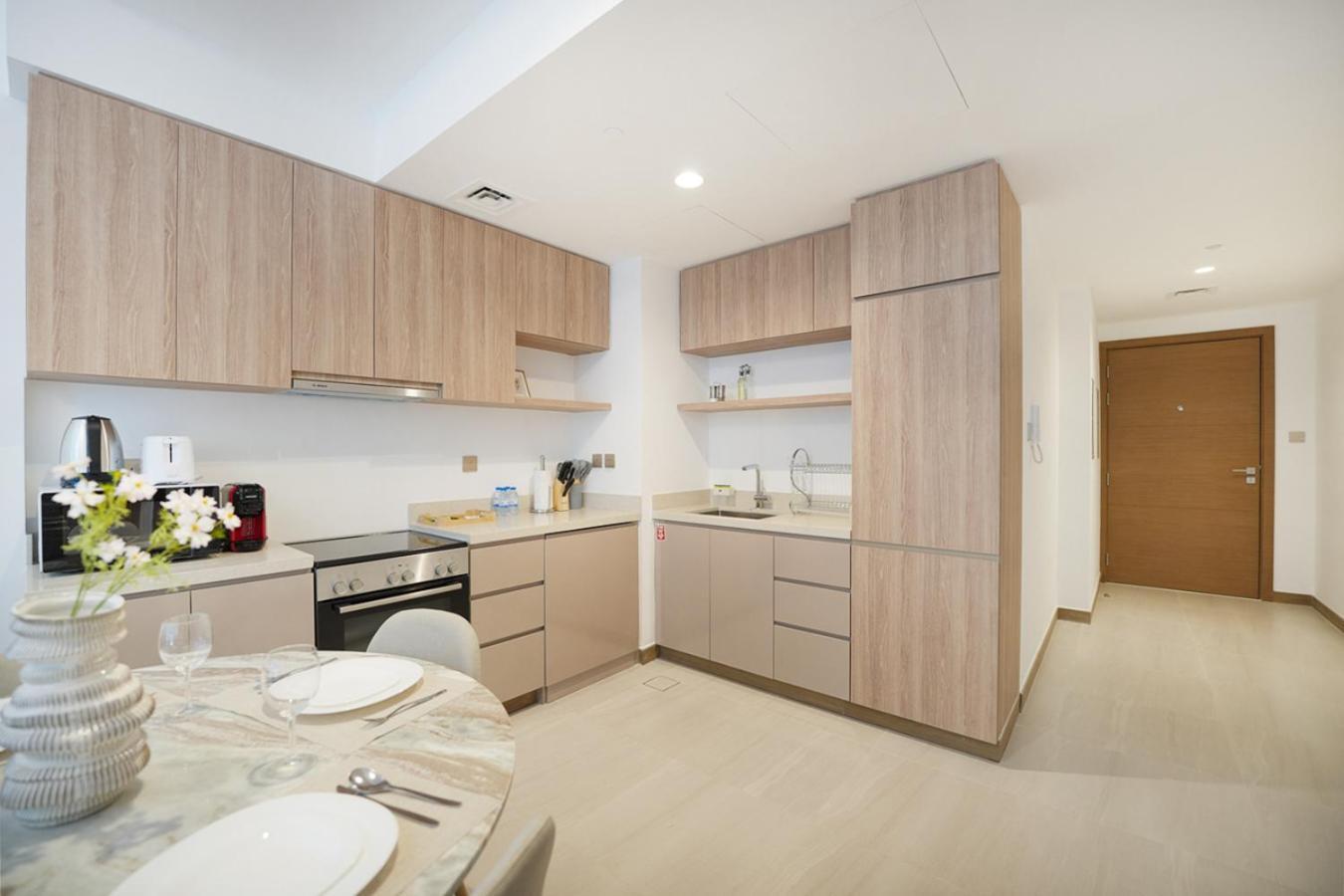 Apartment Easygo- Lavish 2br-terrace-view-infinity Pool Dubai