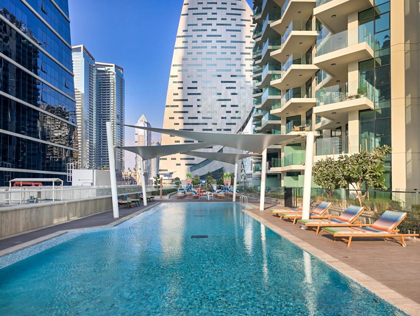 Apartment Easygo- Lavish 2br-terrace-view-infinity Pool Dubai