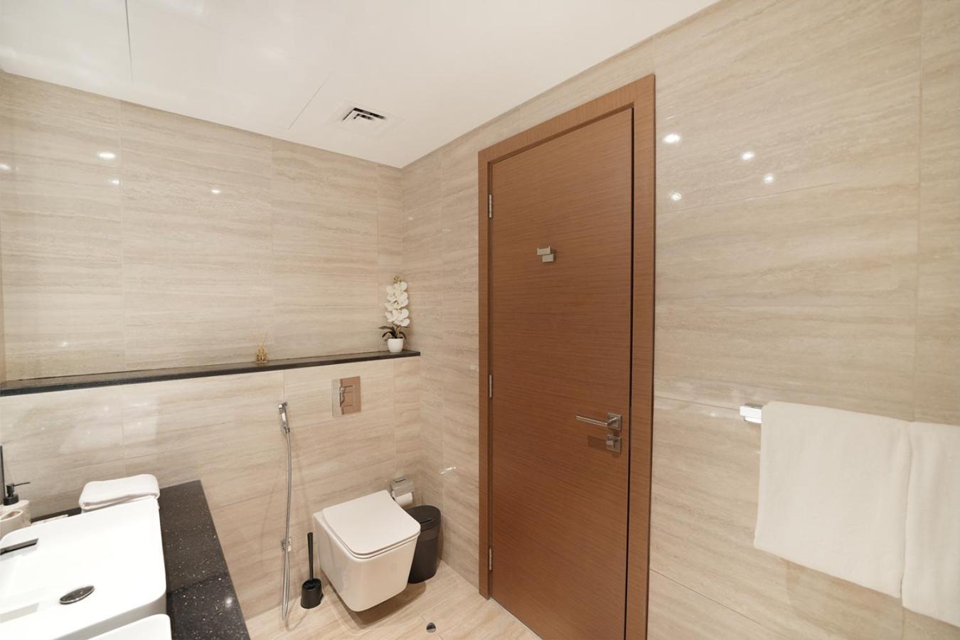 Apartment Easygo- Lavish 2br-terrace-view-infinity Pool *