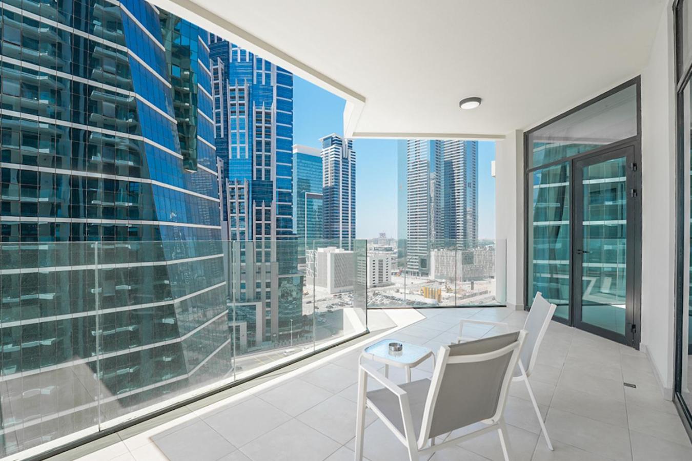Easygo- Lavish 2br-terrace-view-infinity Pool *