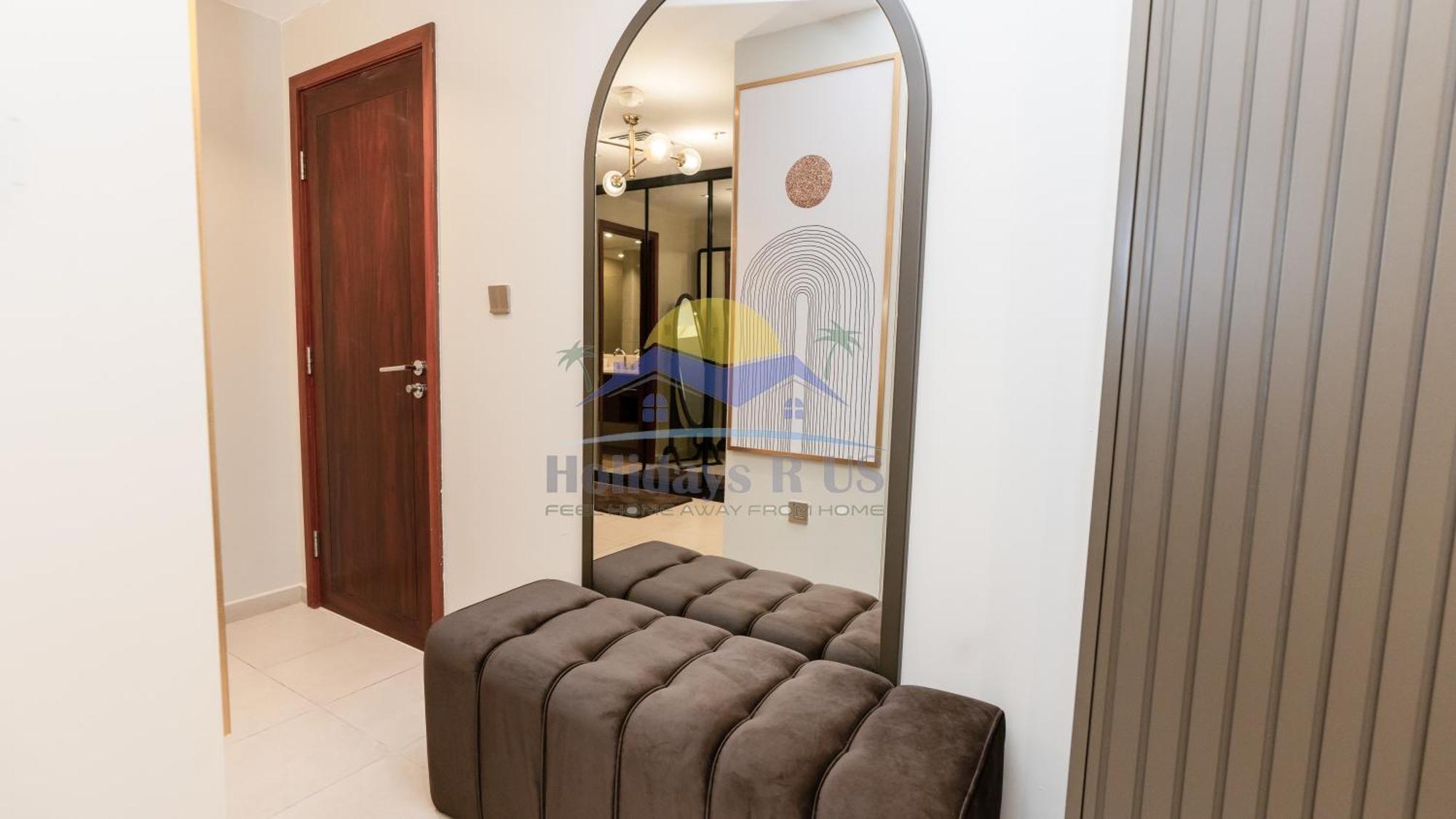 Holidays R Us 4 Bedroom Boulevard View * Dubai
