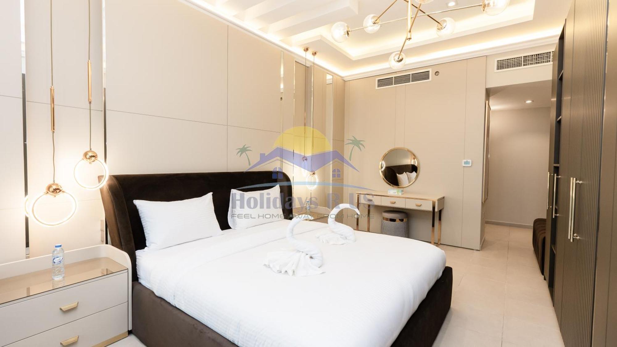 Holidays R Us 4 Bedroom Boulevard View Villa Dubai