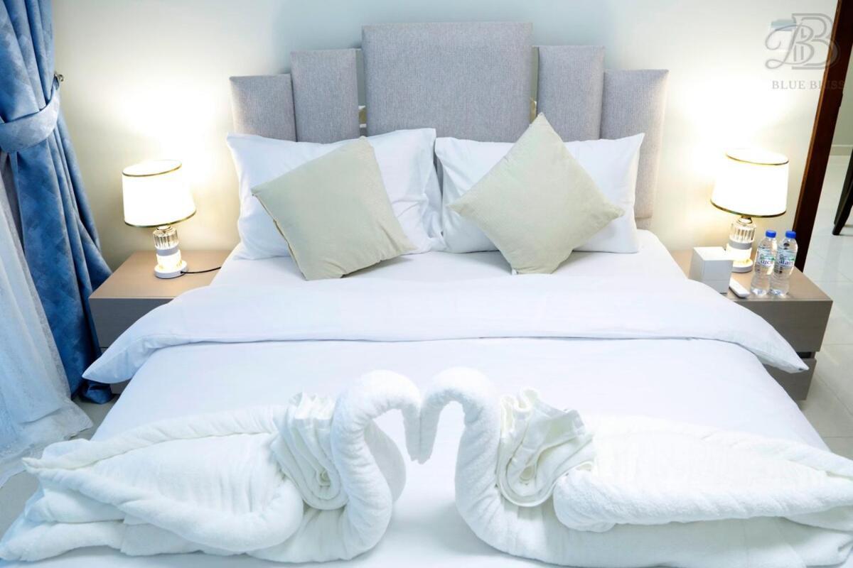 Apartment Stylish 2br In Business Bay Burj & Creek Views