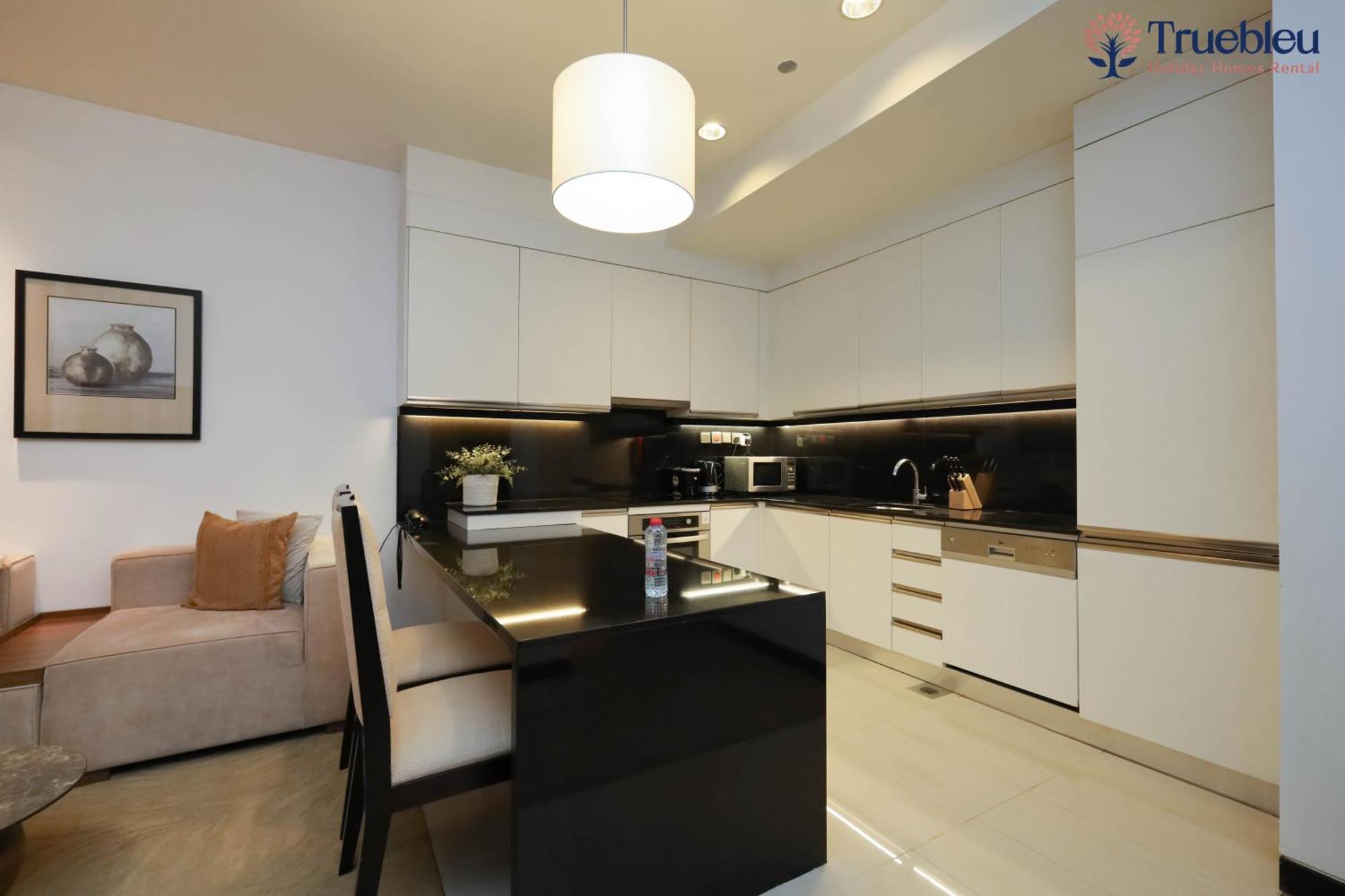 Luxury Marina View In Jw Marriott Marina Dubai
