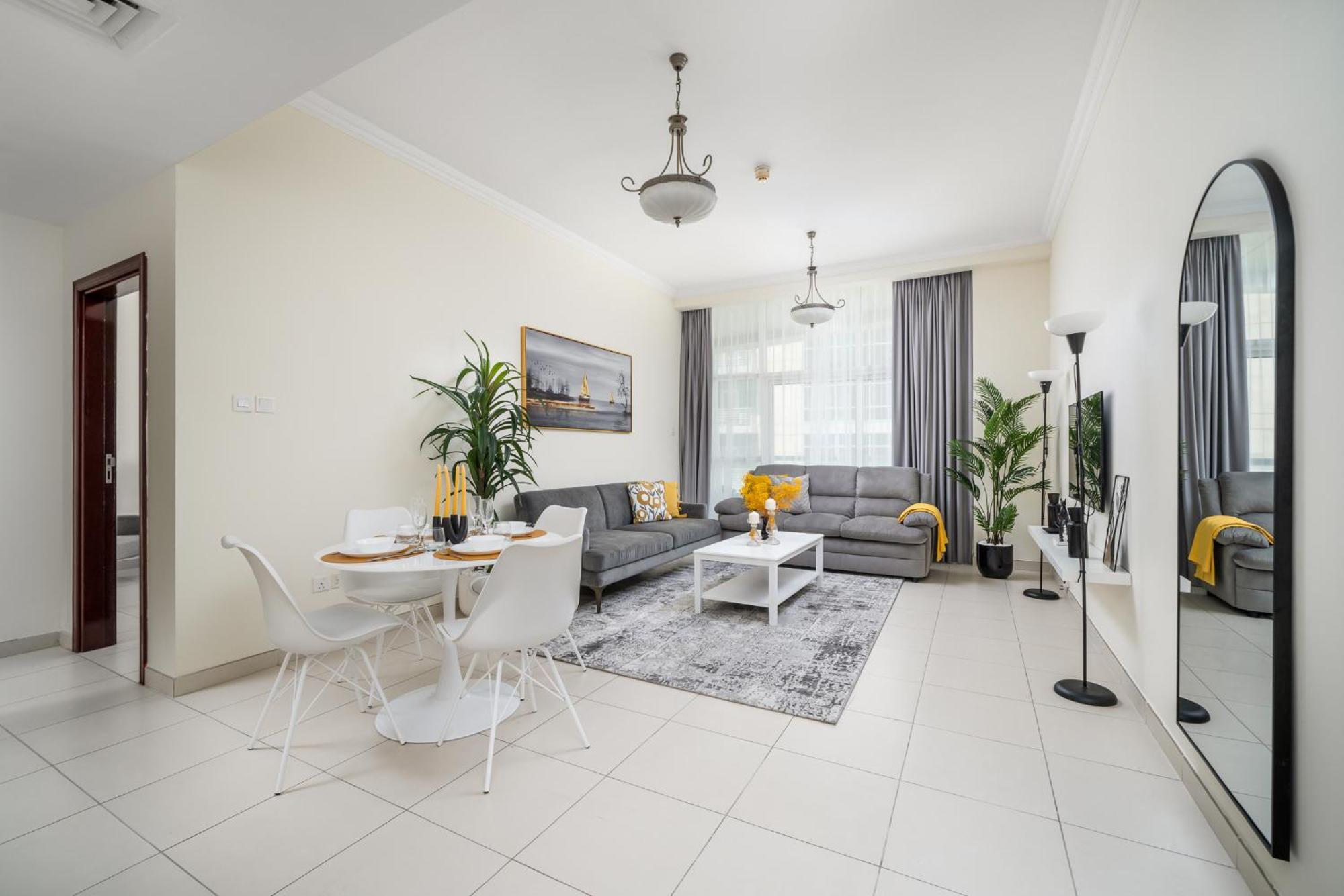 Spacious 2-Bedroom Apartment At Missoni, Steps From Dubai Canal, Business Bay * Dubai