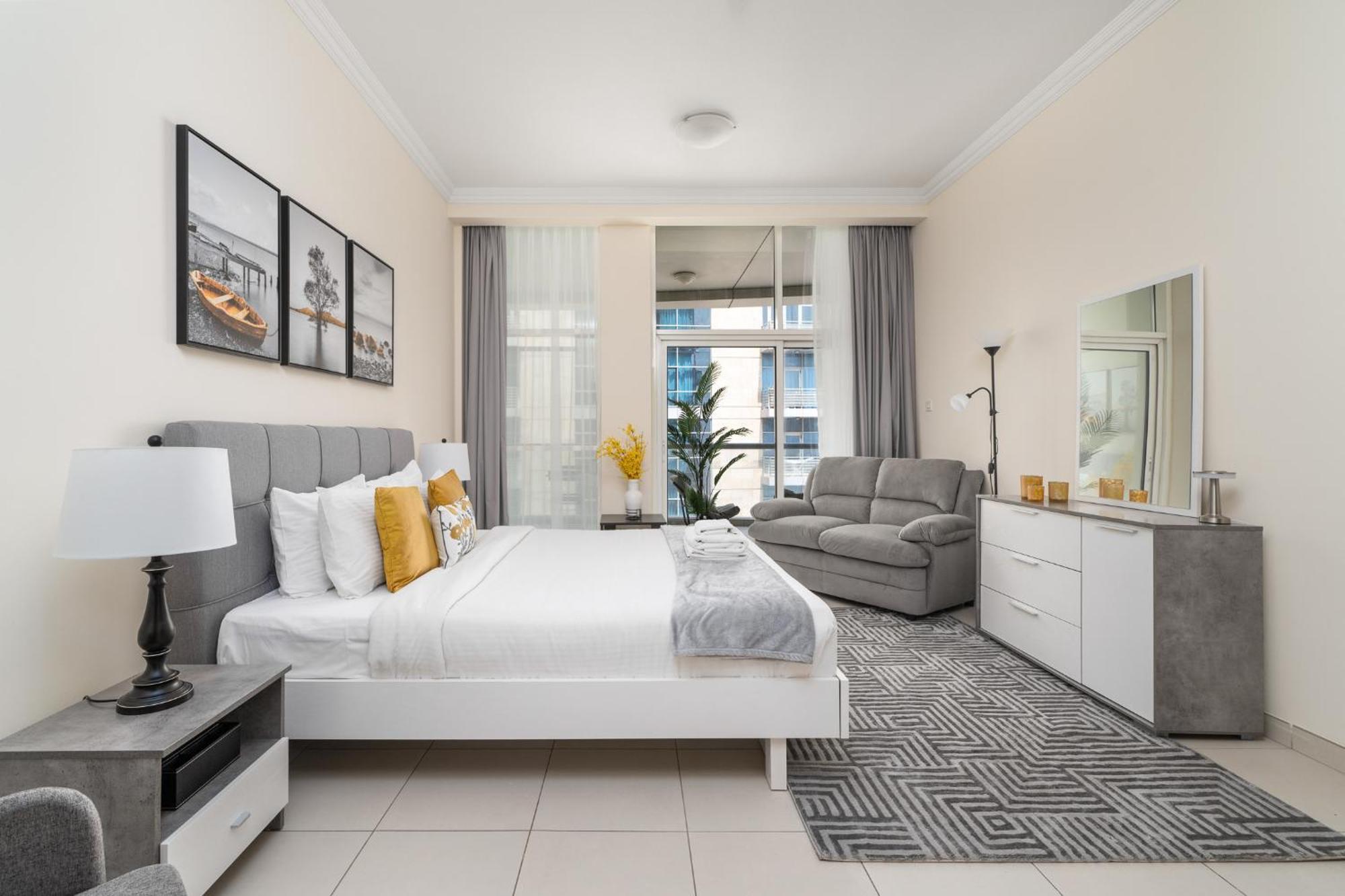Spacious 2-Bedroom Apartment At Missoni, Steps From Dubai Canal, Business Bay *