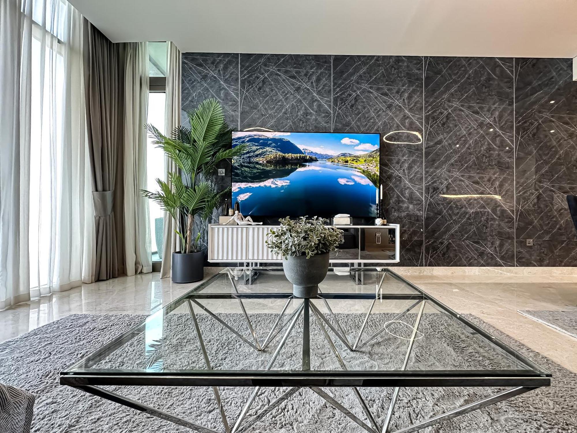 Apartment Trophy-luxurious Living W Serene Sea Blends View *