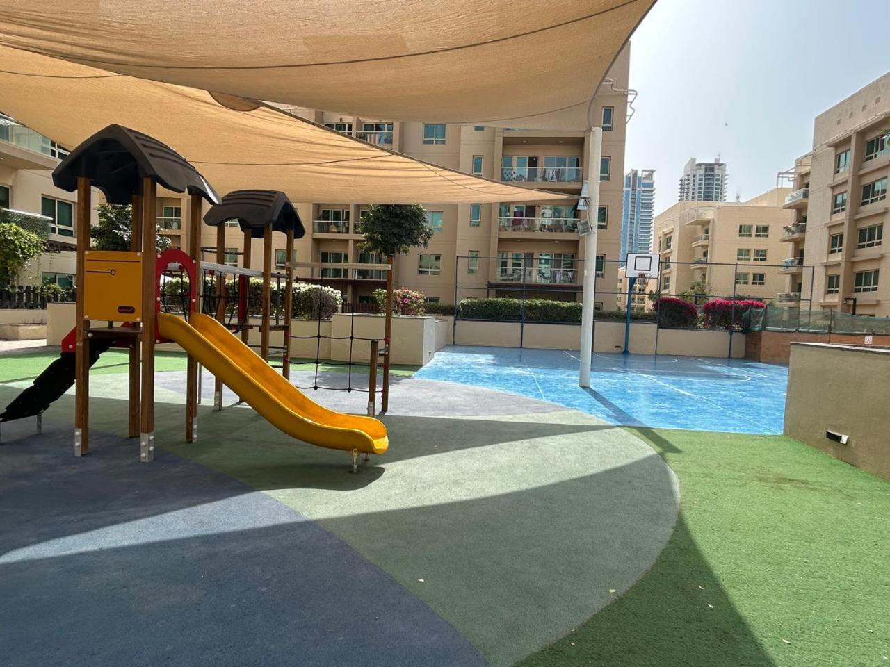 Apartment Serene Getaway Dubai