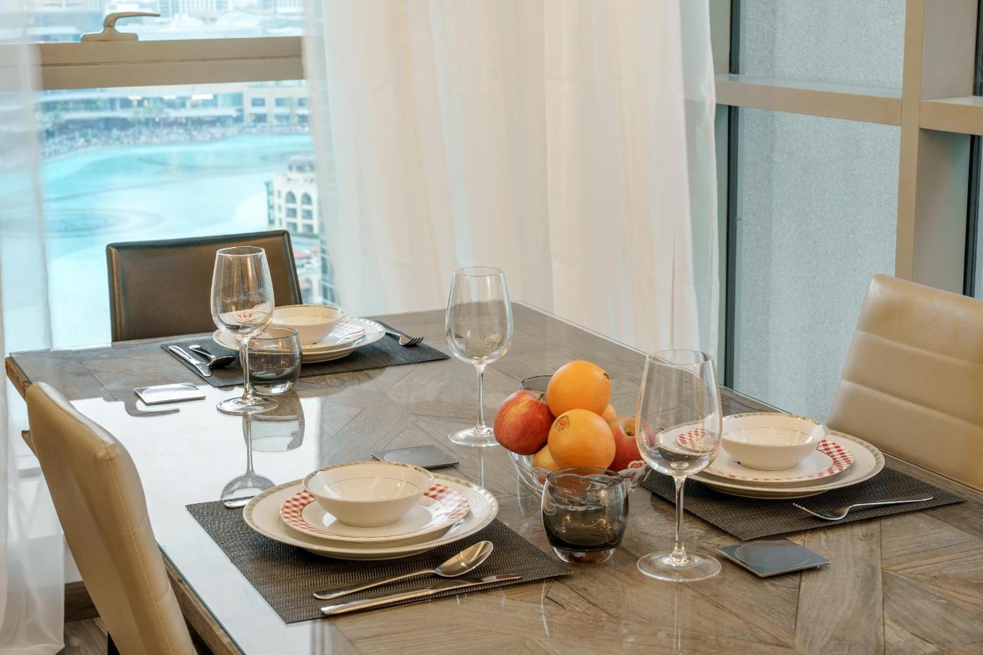 2br In Downtown With Burj Khalifa & Fountain Views * Dubai