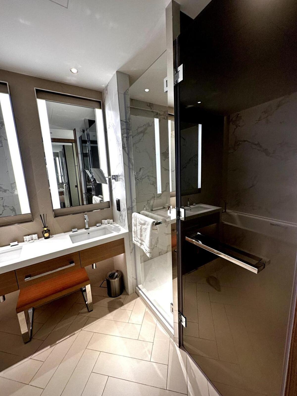 Elegant 2br In Address Opera - 1 Min Walk From Burj Khalifa And Mall *