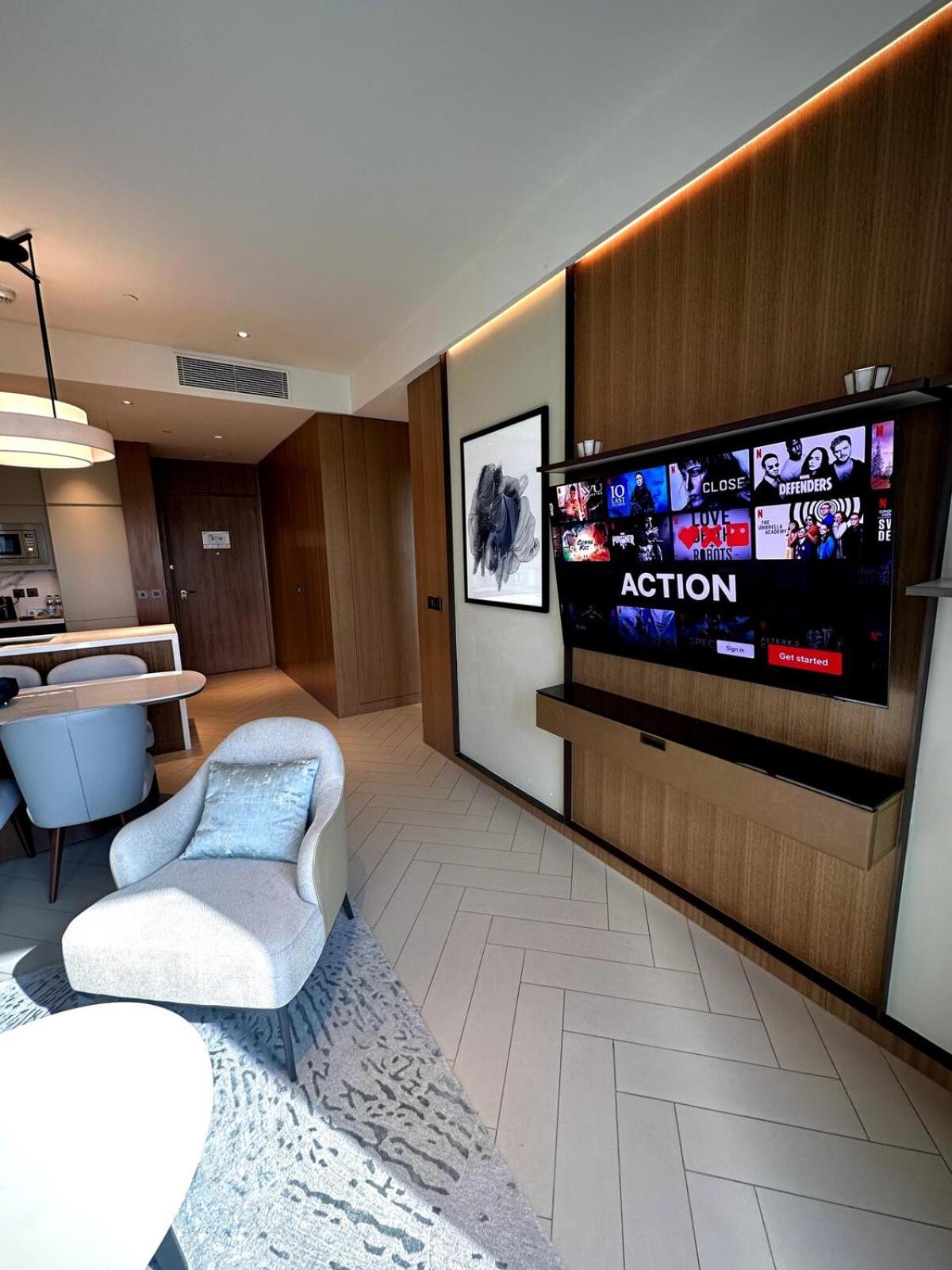 Elegant 2br In Address Opera - 1 Min Walk From Burj Khalifa And Mall Apartment *