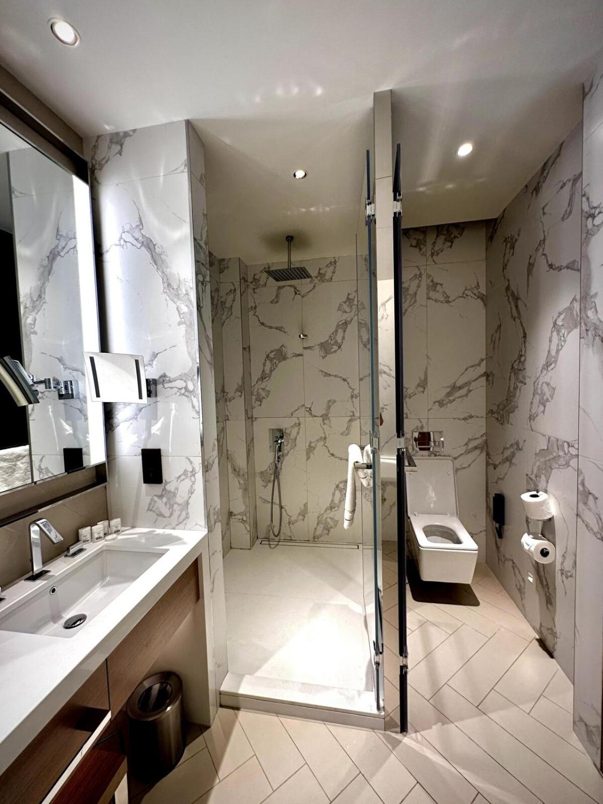 Apartment Elegant 2br In Address Opera - 1 Min Walk From Burj Khalifa And Mall *