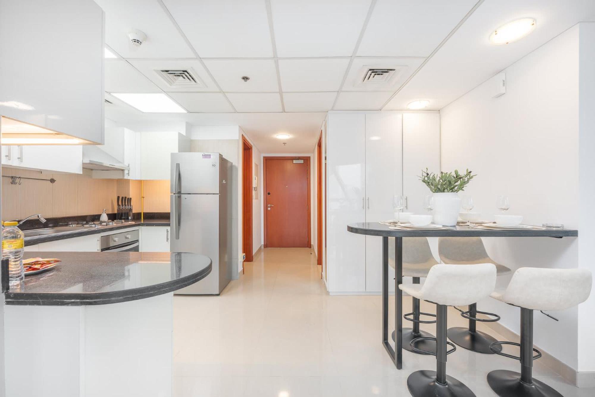 Well-furnished 3 Bedroom In Park Towers Difc
