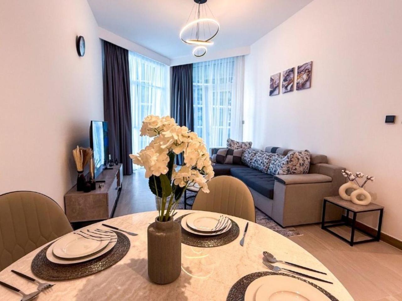 Apartment Fresh Luxury 2br With Amazing View *