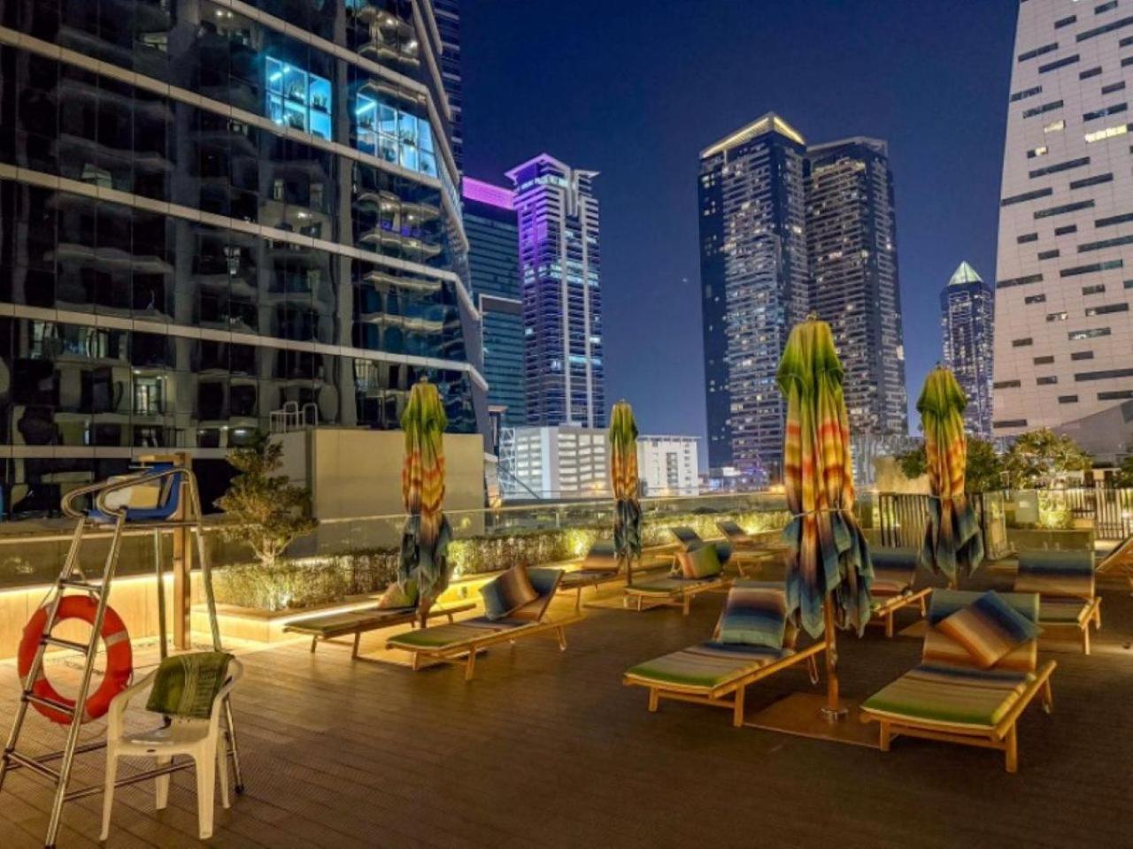 Fresh Luxury 2br With Amazing View Apartment