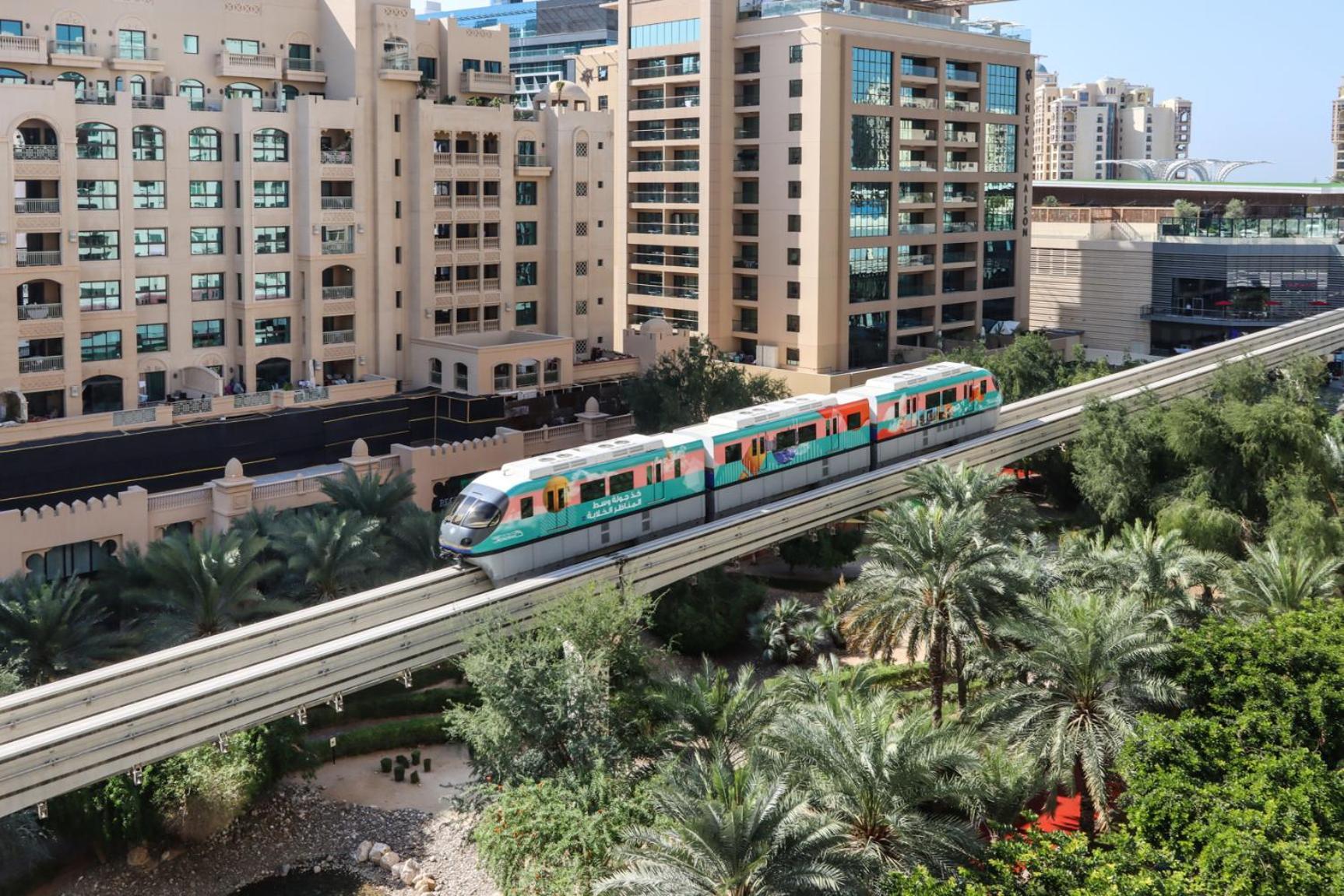 Spacious 1 Bedroom In Shoreline Near Palm Mall Dubai