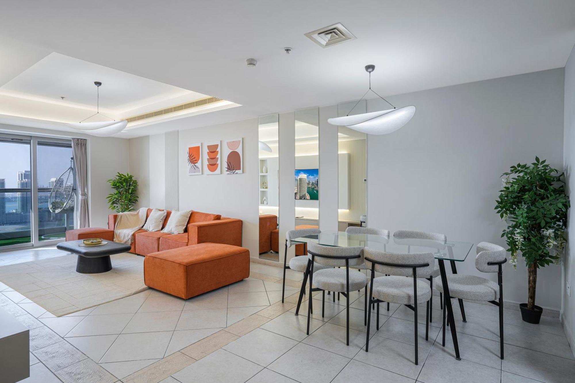 28- Affortable Cozy Living, Work Friendly, Longer Stays Next To Tram Dubai