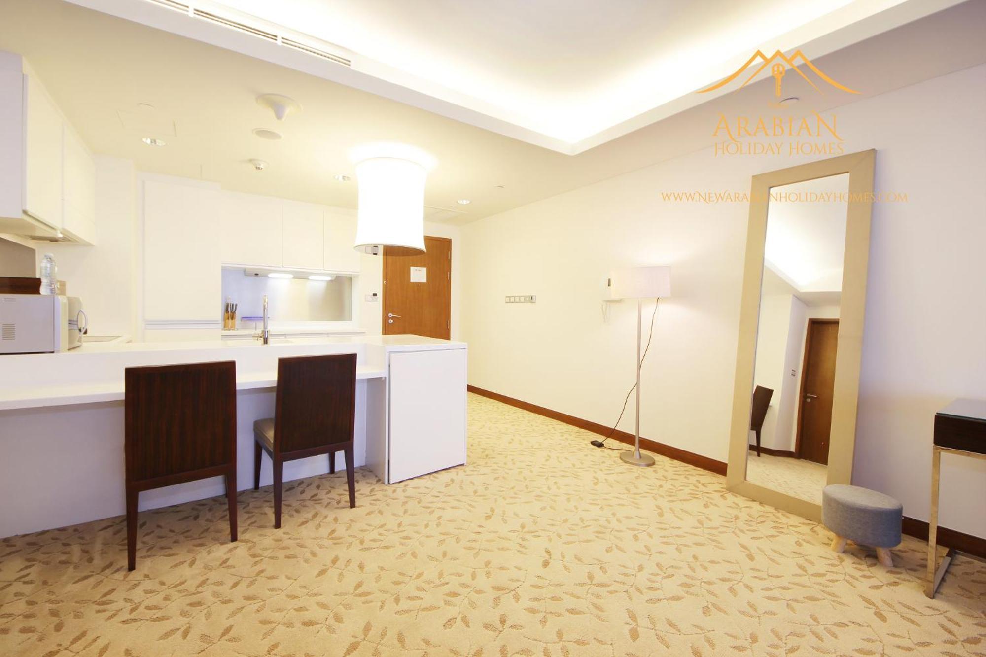 New Arabian -address Emaar Fashion Avenue Apartment Dubai
