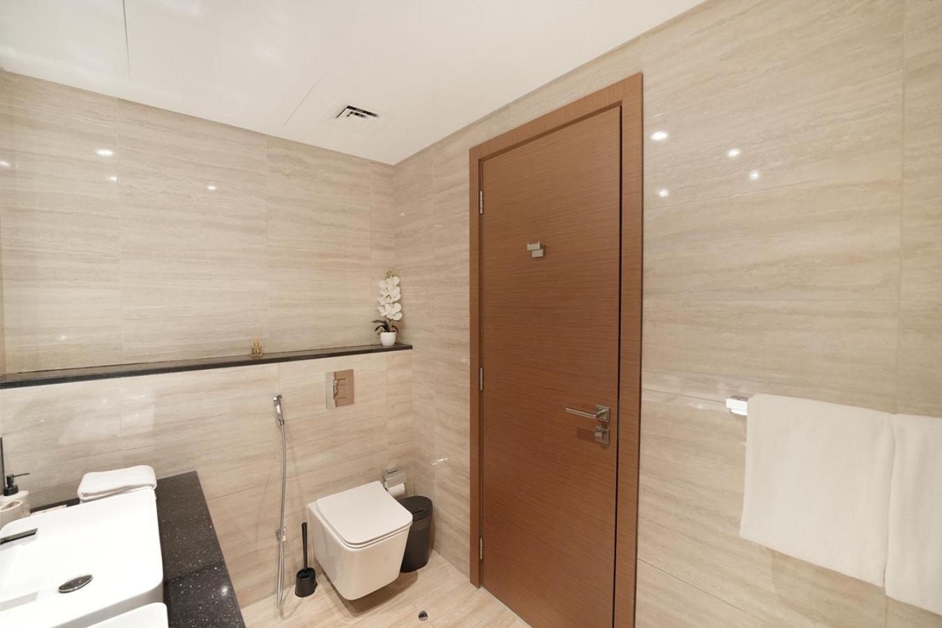 Apartment Easygo- Lavish 2br-terrace-view-infinity Pool
