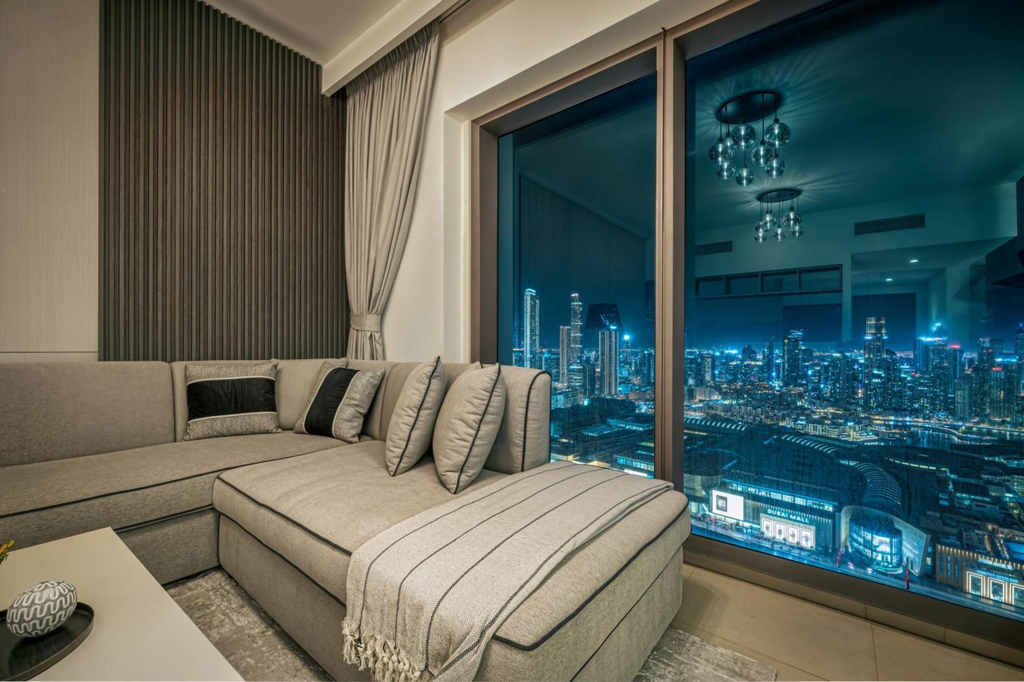 Apartment Mall Connection - Burj Views - Turf Balcony Dubai
