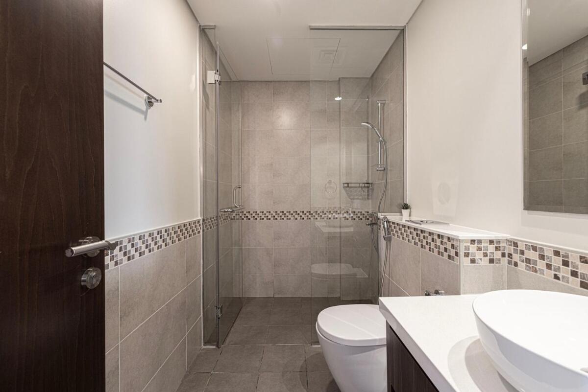 Burj Khalifa View - 4 Min Mall - Swimingpool - Business Bay * Dubai