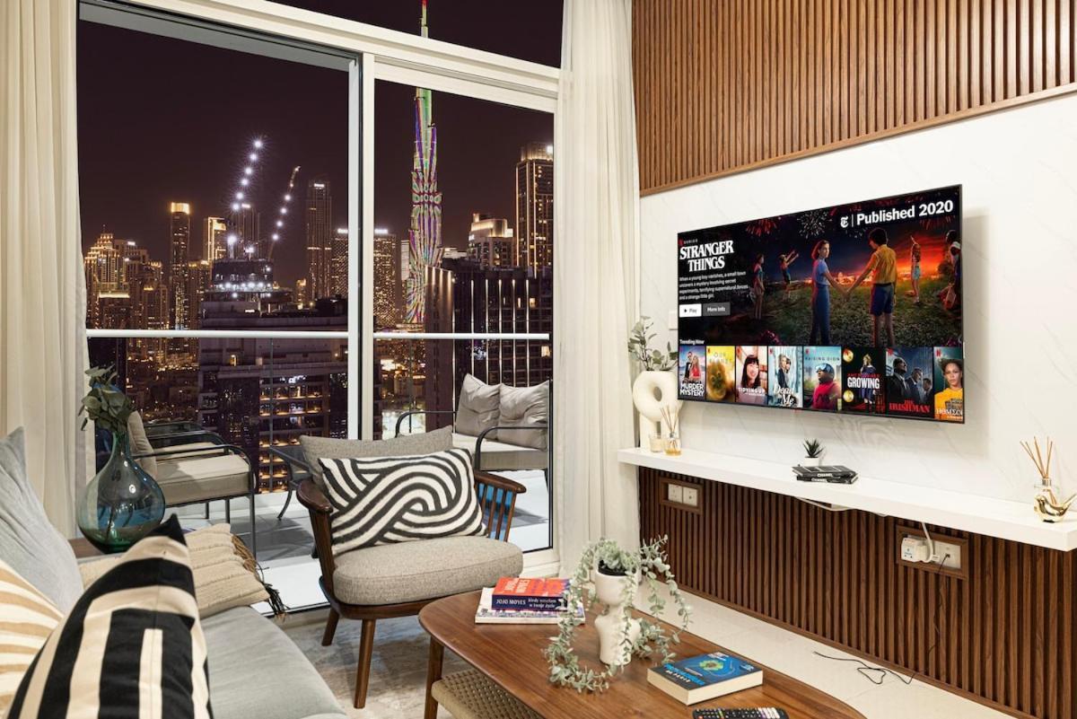 Burj Khalifa View - 4 Min Mall - Swimingpool - Business Bay Dubai