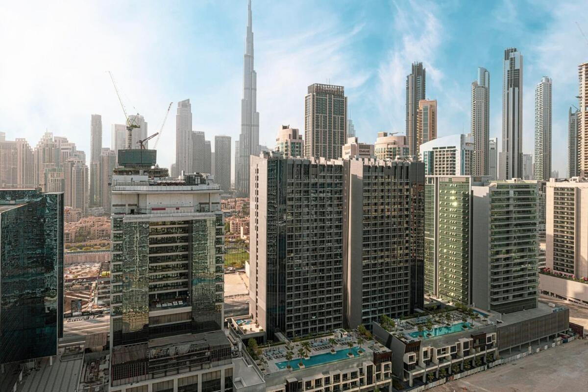 Burj Khalifa View - 4 Min Mall - Swimingpool - Business Bay Dubai