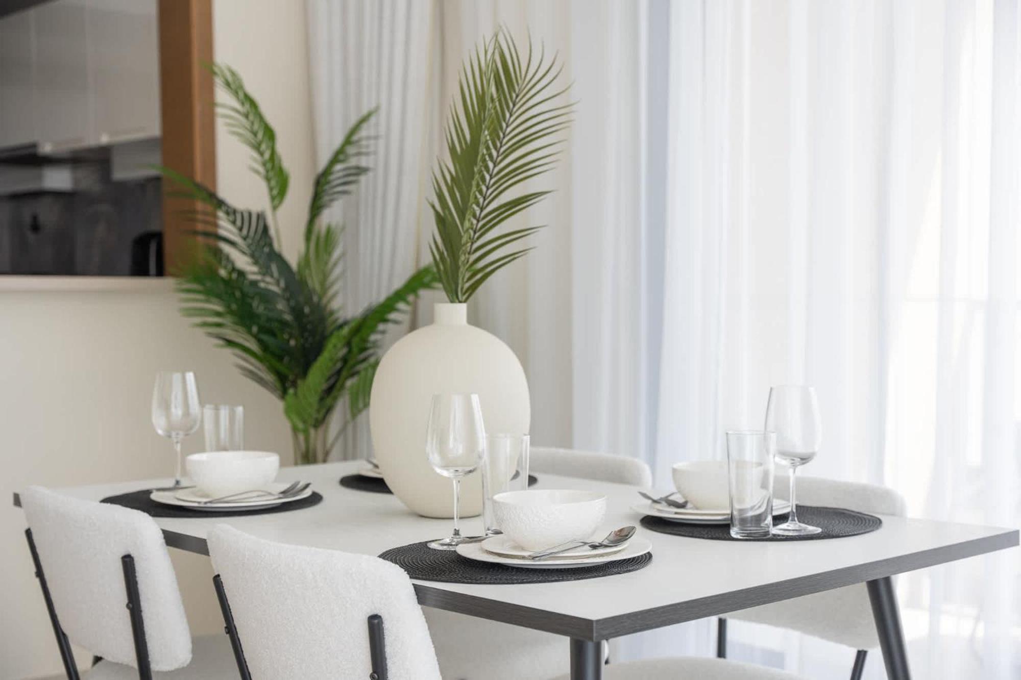 1 Bedroom Situated Near Burj Khalifa And Mall Apartment