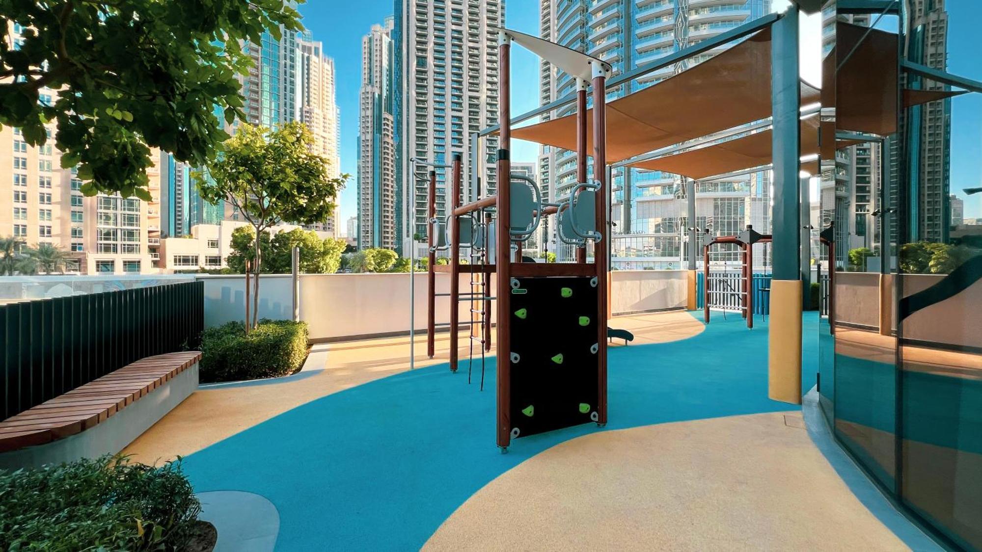 Grande Signature By Emaar! Amazing Pool, Gym And Location! Apartment *