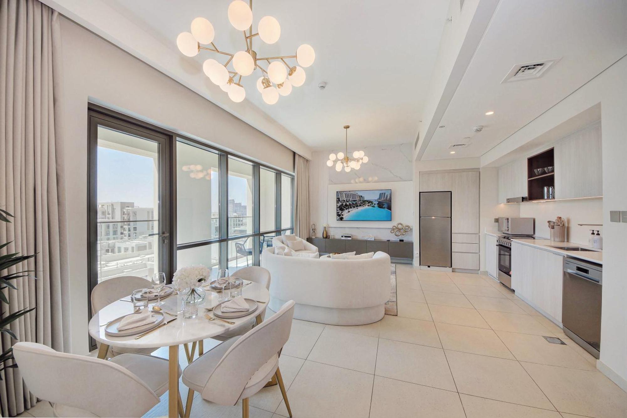 Modern 2br - Vida Residences Creek - Creek Access Apartment Dubai