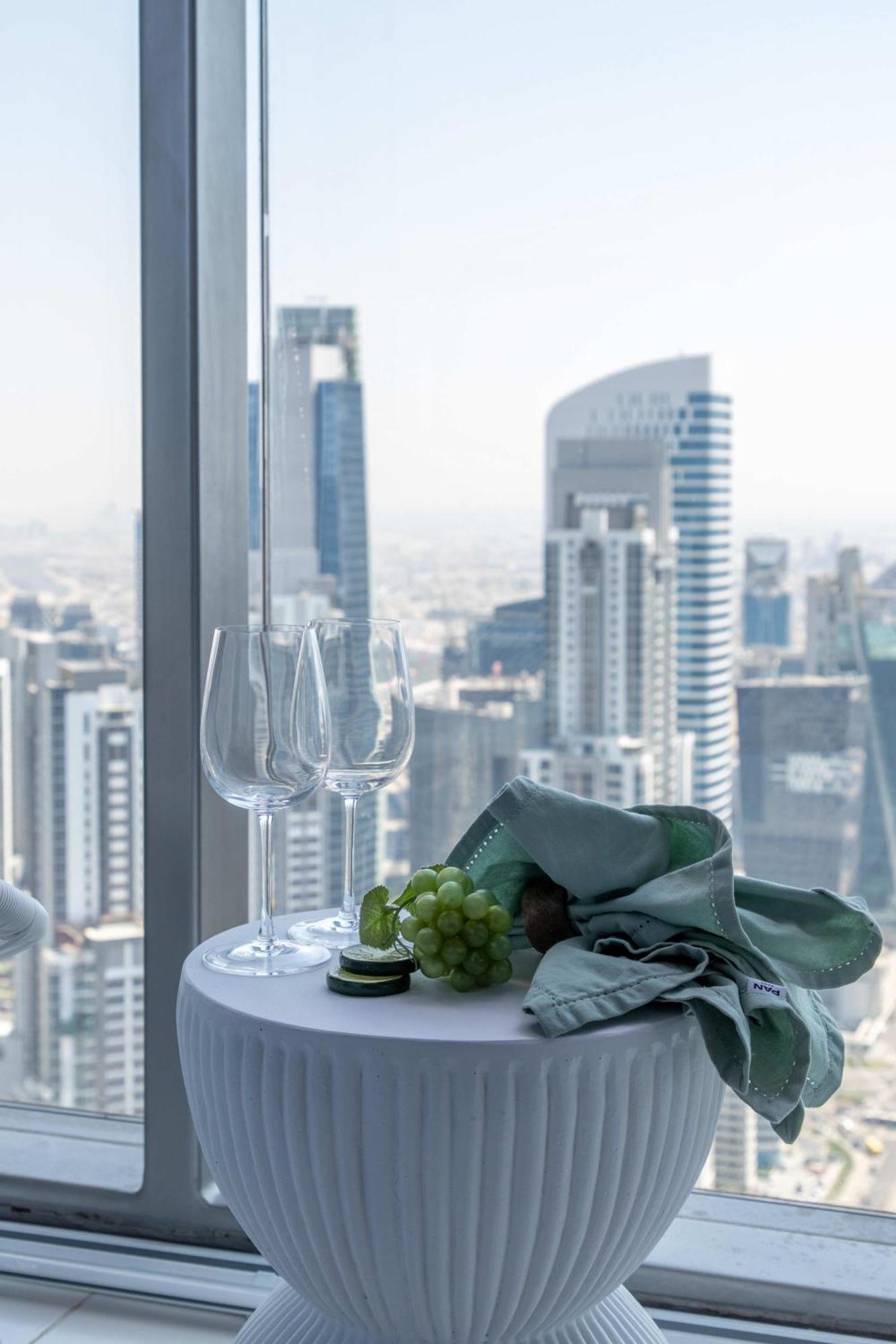 Frank Porter - Paramount Midtown Dubai