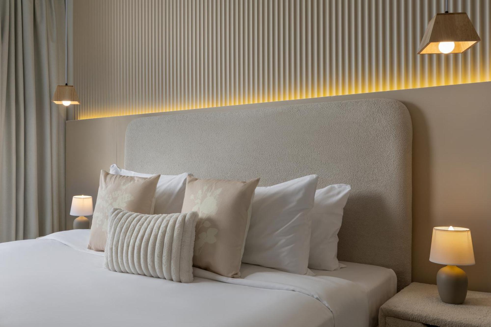 Apartment Maison Privee - Sky-high Elegance With Unrivaled Burj Khalifa Views Dubai