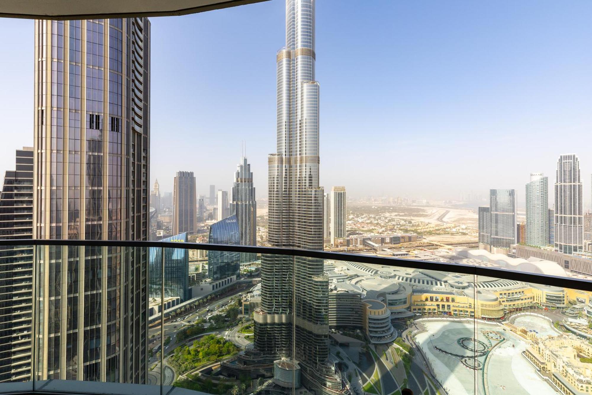 Maison Privee - Sky-high Elegance With Unrivaled Burj Khalifa Views * Dubai