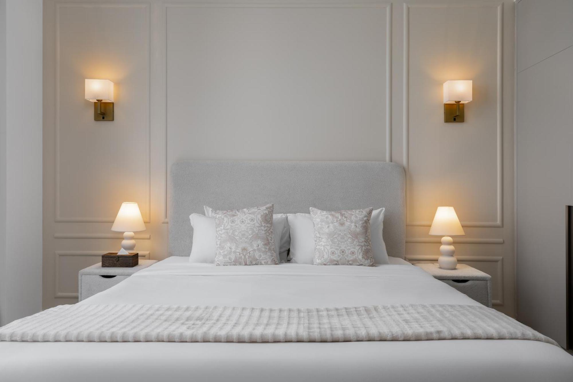Maison Privee - Sky-high Elegance With Unrivaled Burj Khalifa Views Apartment