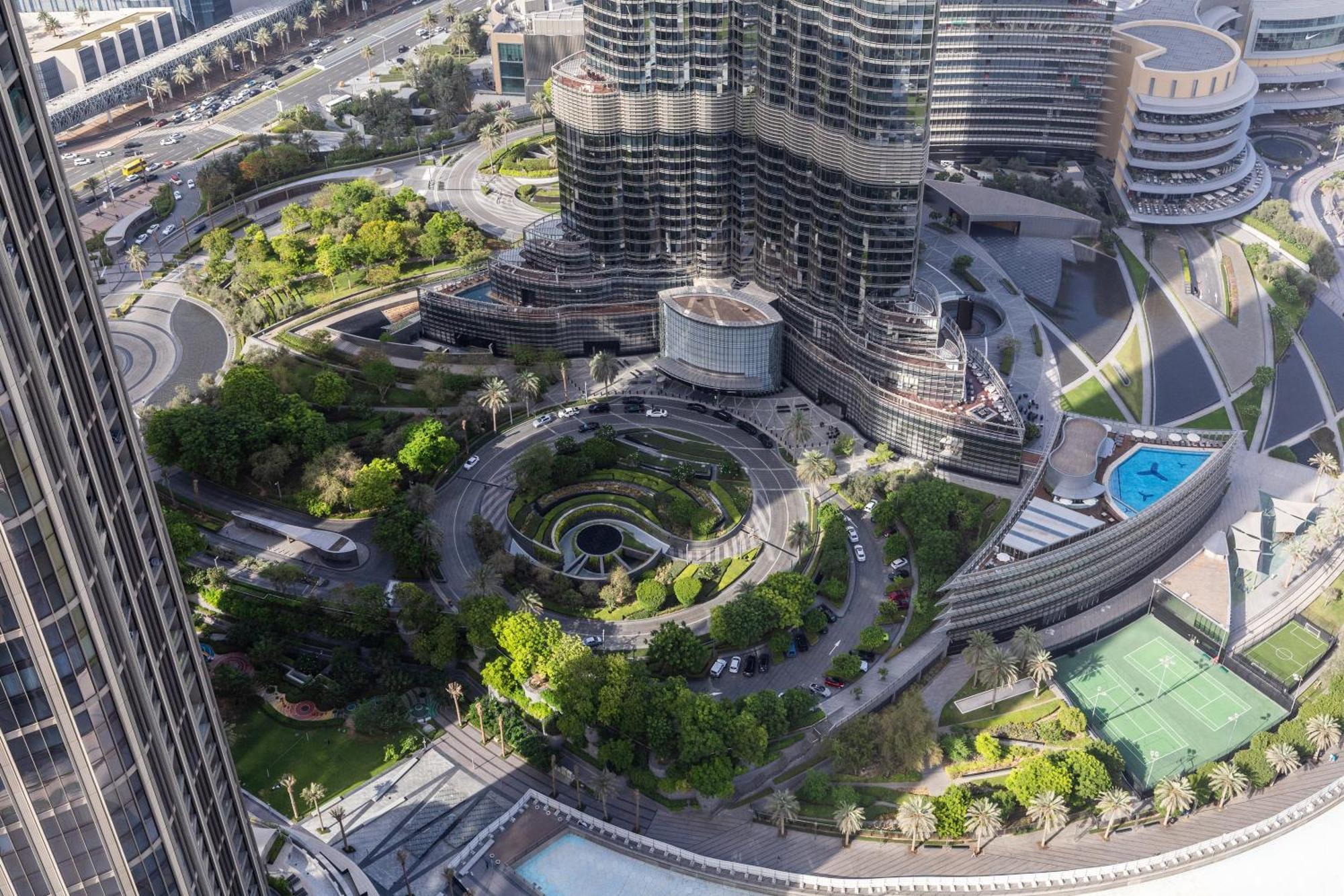 Maison Privee - Sky-high Elegance With Unrivaled Burj Khalifa Views * Dubai